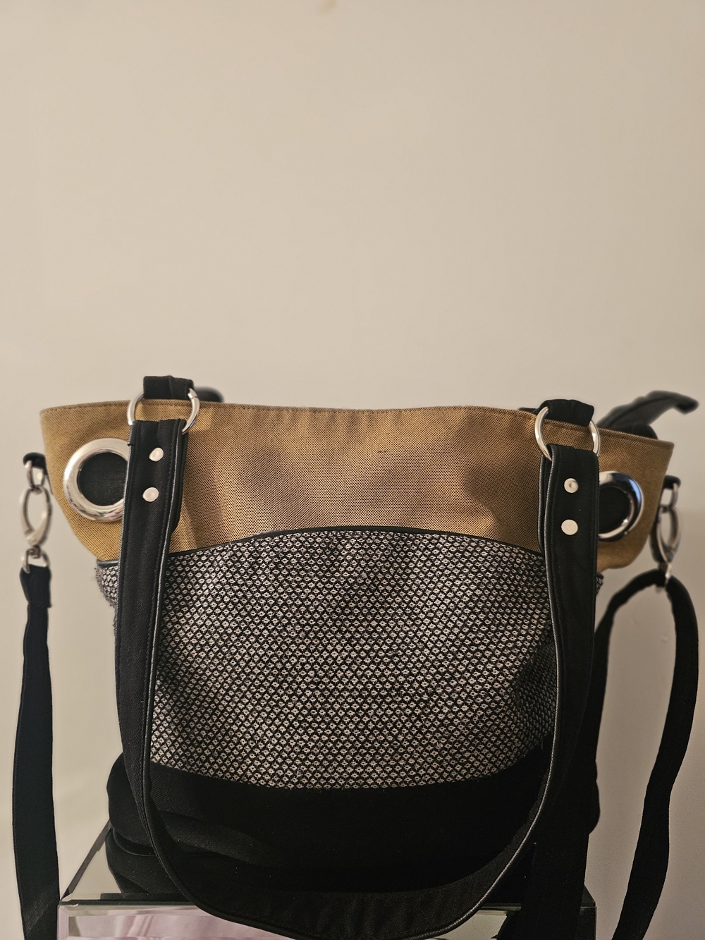 JAKS Two-Tone Tan & Black Tote with Textured Front Panel